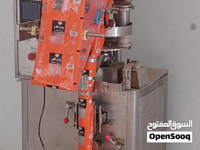 ماكينة تعبية وتغليف( مكسرات _ وسمينسه _ وشيبس)