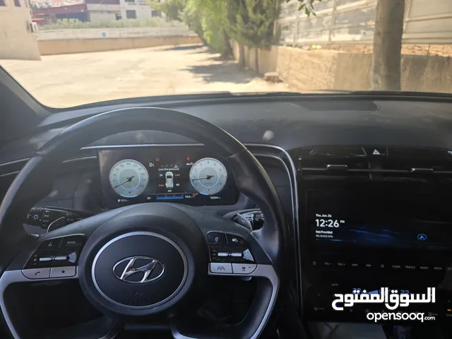 للبيع جيب توسان 2021 بنزين دفع رباعي الدفع نقدا فقط