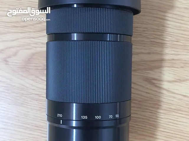 العدسة سوني 55 -210 mm جديدة معاه كفرات للغبار والخدوش