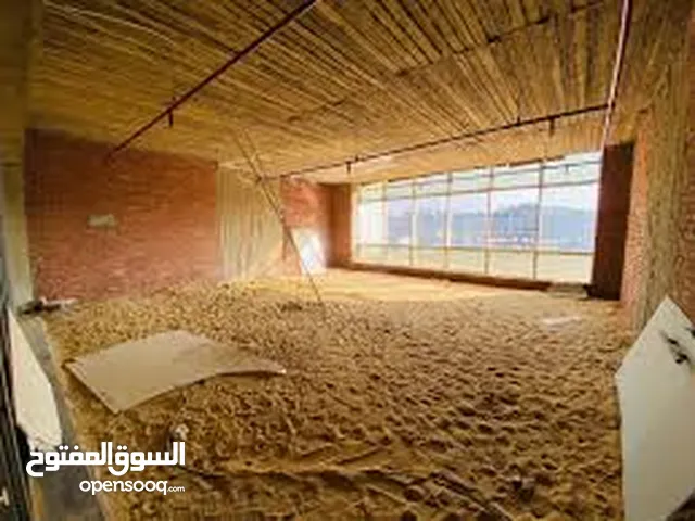 محل للإيجار 500م نص تشطيب ش طه حسين الرئيسي النزهة