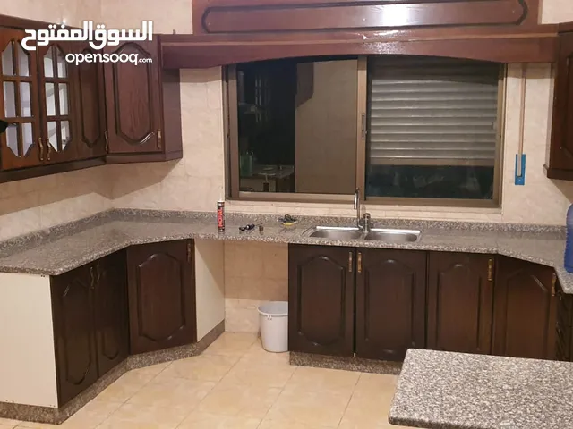 185m2 3 Bedrooms Apartments for Sale in Amman Jubaiha
