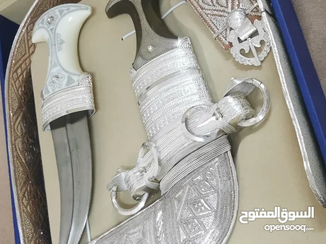خنجر عماني صناعة ثقيلة