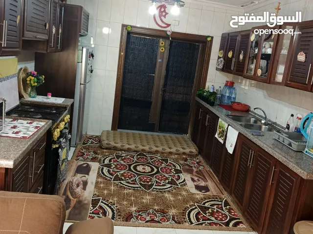150 m2 5 Bedrooms Apartments for Sale in Amman Al Bayader
