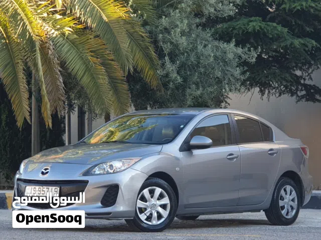 2013 مازدا 3 S