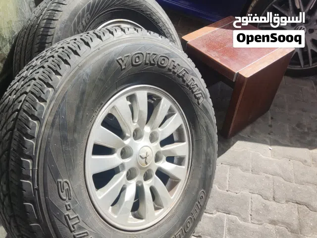 للبيع 4 رنجات  المنيوم نظيف من غير تواير حجم رنجات 16