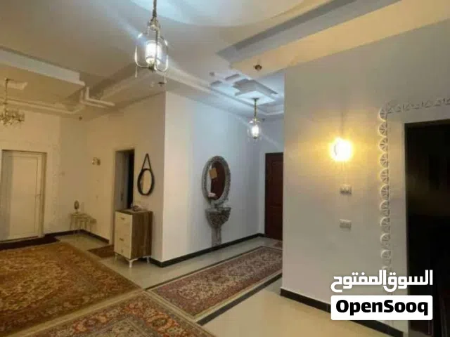 250 m2 More than 6 bedrooms Villa for Sale in Tripoli Salah Al-Din
