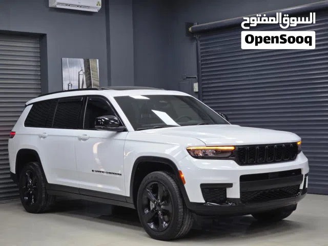 2023 جيب جراند شيروكى Limited