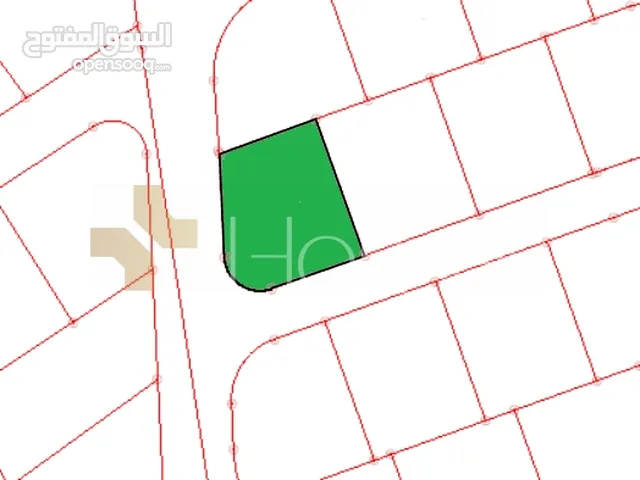 ارض سكنية للبيع في ماحص على شارعين بمساحة  480م