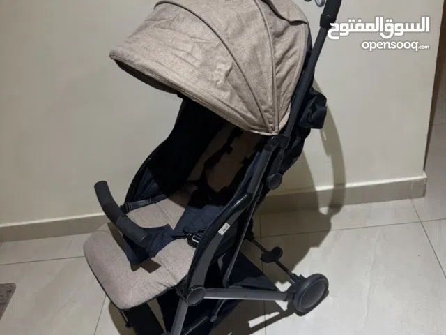 استرولر اطفال قيقليس شبه جديد وتوصيل مجاني