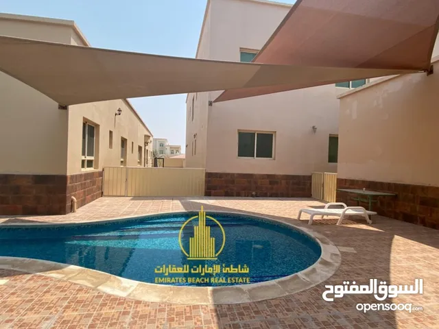 Nice town house villa for rent in Mohammad bin Zayed city فيلا مميزه للإيجار في مدينة محمد بن زايد