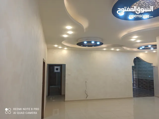 150 m2 4 Bedrooms Apartments for Sale in Zarqa Al Zarqa Al Jadeedeh