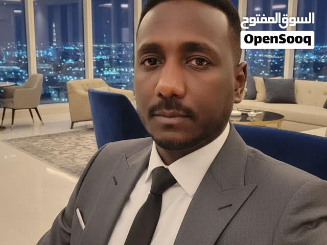باحث عن عمل