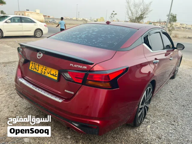 Used Nissan Altima in Al Batinah