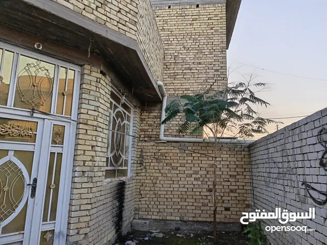 150 m2 2 Bedrooms Townhouse for Sale in Dhi Qar Shatrah