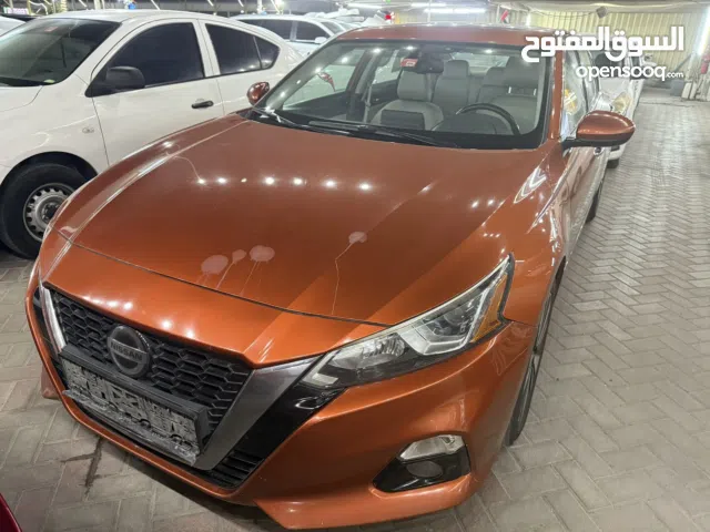 Used Nissan Altima in Ajman
