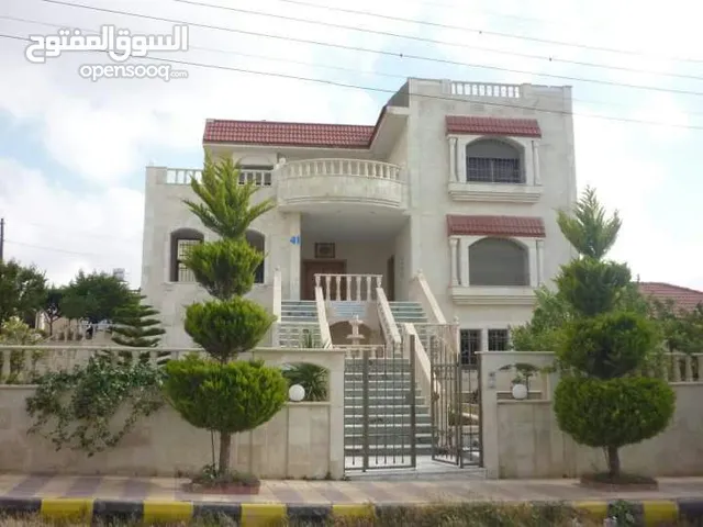 800 m2 5 Bedrooms Villa for Sale in Amman Al Hummar