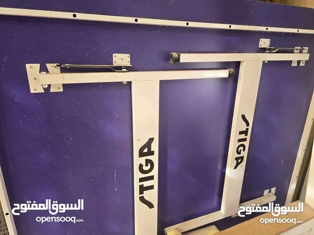 منضدة تنس كبيرة نوعية جيدة جدا مستعمله قليل جدا 5 مرات تقريبا