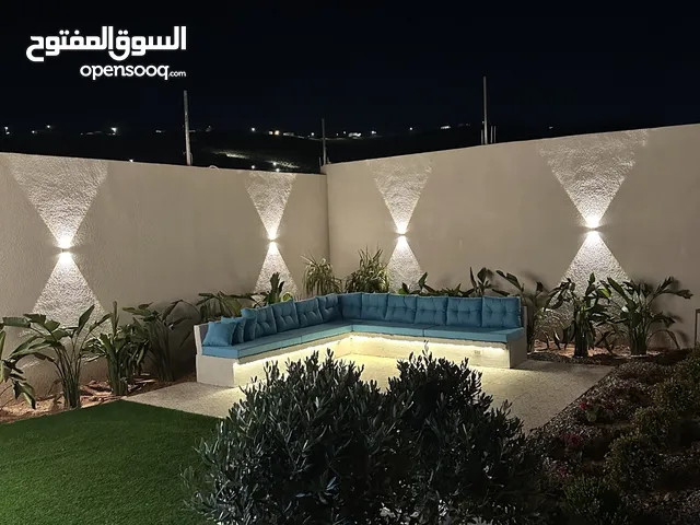 2 Bedrooms Farms for Sale in Zarqa Al-Kamsha