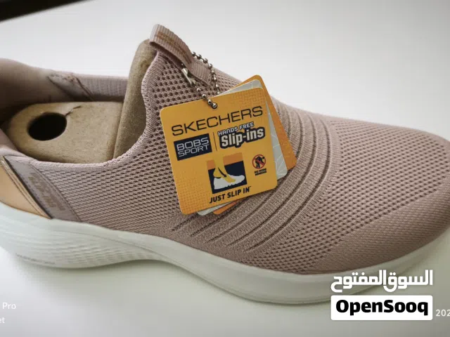 سكيتشرز سيدات مقاس 41