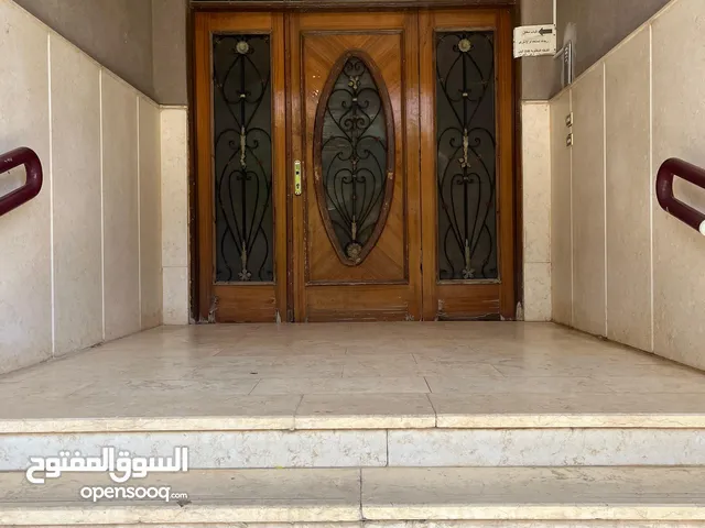 شقة أرضي بحديقة للإيجار – التجمع الخامس – من المالك مباشرة