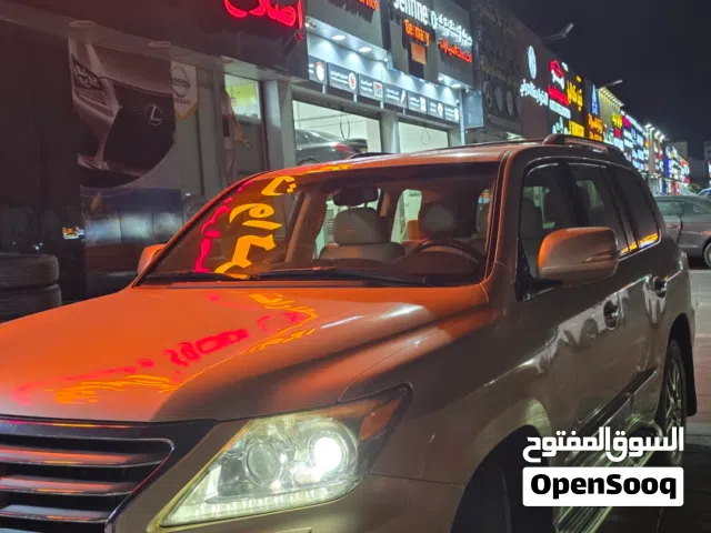 Lexus LX570 2013 model