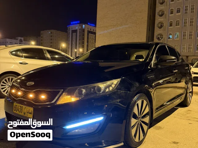 2014 كيا اوبتيما Standard