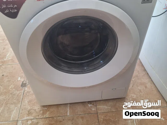 غساله فل اتوماتيك فل انفيرتر 8كيلو دايركت درايف ال جي شاشه تحكم ديجيتال سمارت  شبه وكالة