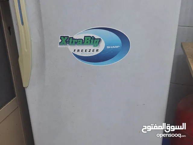 ثلاجه sharp xtra Big للبيع