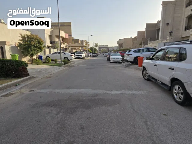 بيت للبيع في اليرموك الاربع شوارع