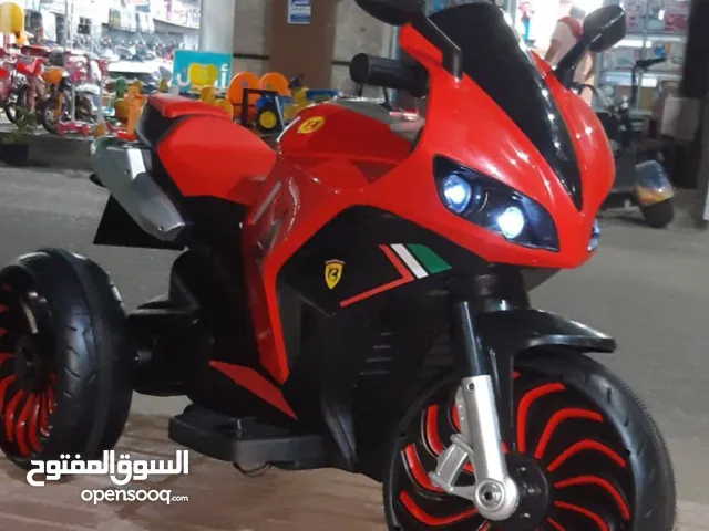 المتوسيكل R1 الأصلي متوسيكل كبيييير يحمل طفل حتى 13 سنه تحكم سرعه باليد وفرامل بالدواسه اضاءه ليزر