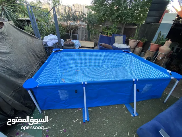 مسبح انتكيس للبيع