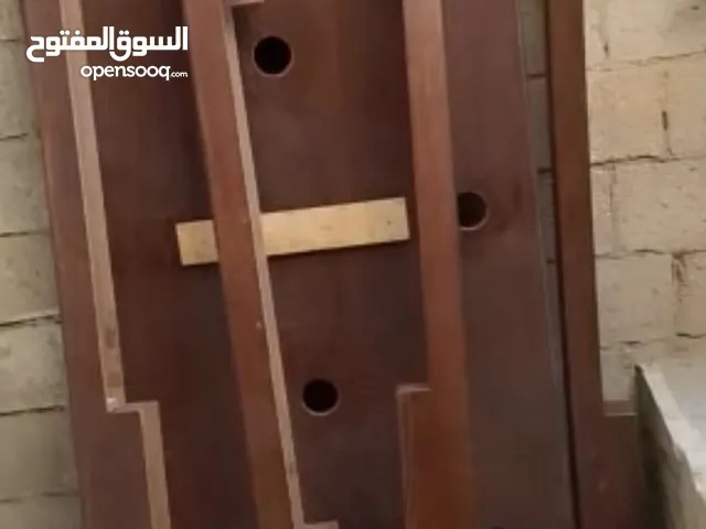 ديكور سقف خشب بحاله ممتازه