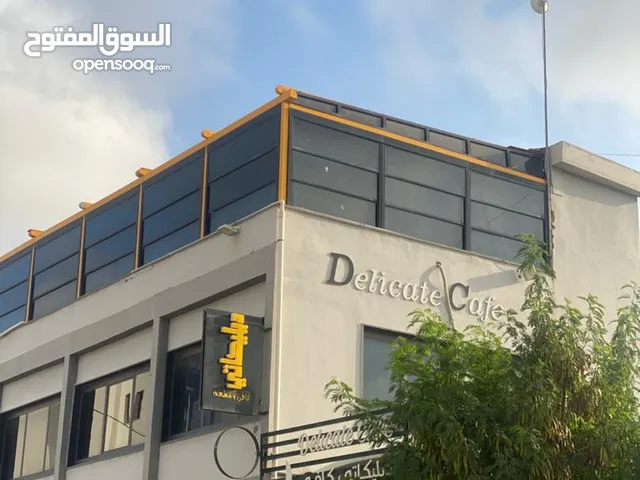 مضلة كهربائية بالشبابيك كاملة مستعملة للبيع