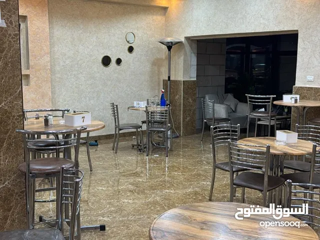 مطعم جاهز للبيع