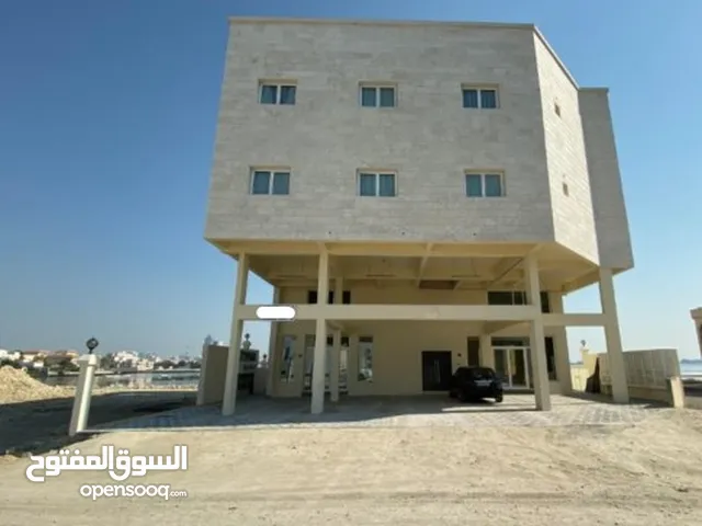  Building for Sale in Central Governorate Isa Town