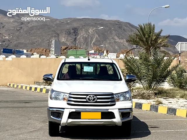 TOYOTA HILUX 2019 it's for sale