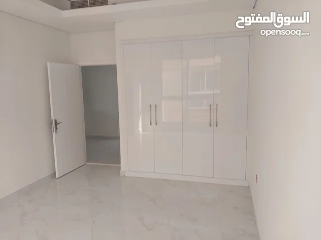 2000 ft 3 Bedrooms Apartments for Rent in Ajman Al Mwaihat