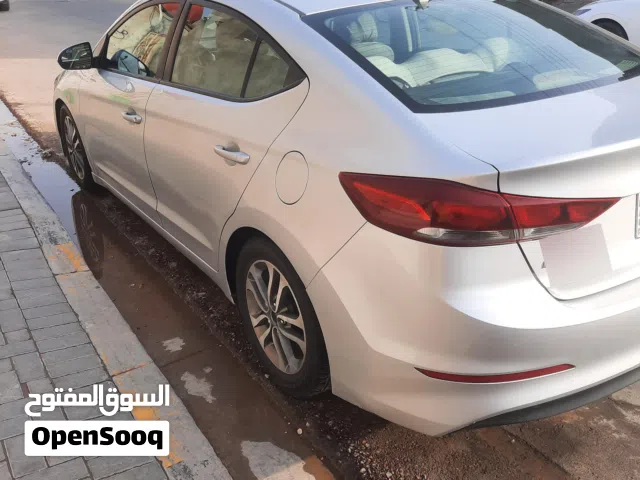 النترا أمريكي 2018