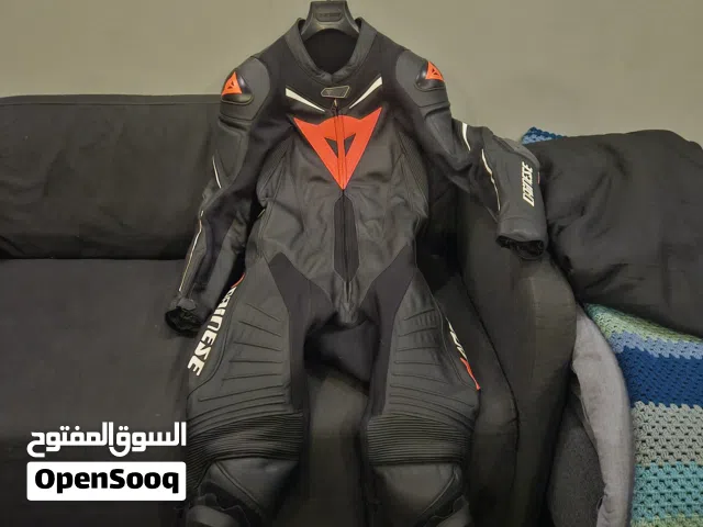 هذا السعر الكامل و يوجد سعر في الوصف لكل قطعه لوحدها.