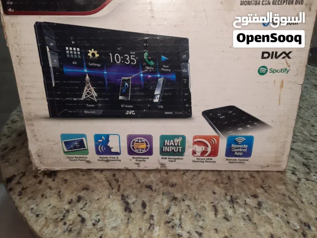شاشه للسيارة 15 الأنش نوع JVC.. مستعمله بحاله جيده جدا وليس فيها اي اعطال