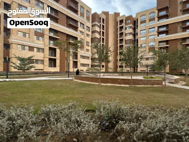 121 m2 3 Bedrooms Apartments for Sale in Cairo New Administrative Capital
