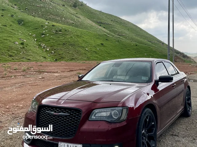 Chrysler 300 2015 in Basra