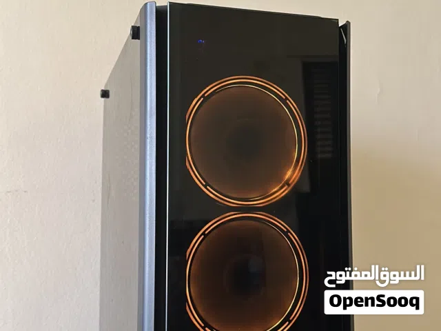كيس كمبيوتر مع مراوح