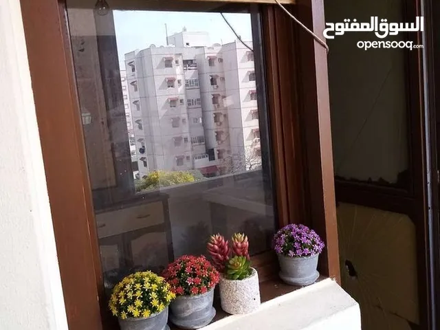 100 m2 2 Bedrooms Apartments for Rent in Tripoli Alfornaj