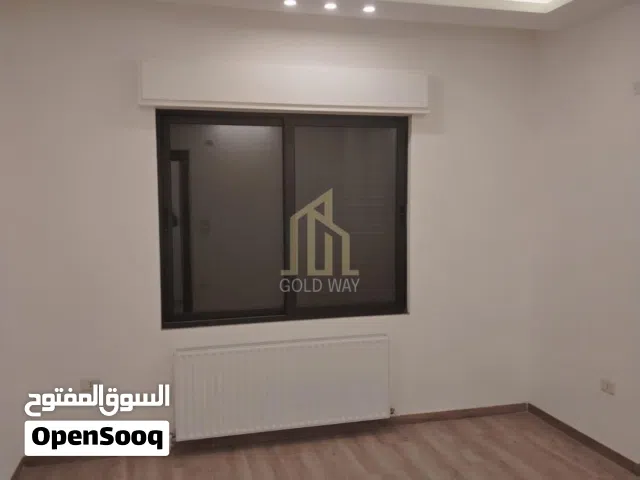 في أرقى مناطق ضاحية النخيل شقة طابق اول240م لم تسكن / ref 1357