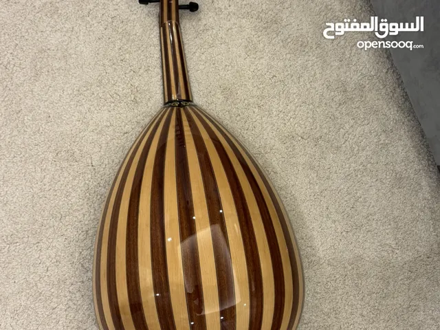 عود زرياب  في حالة ممتازه