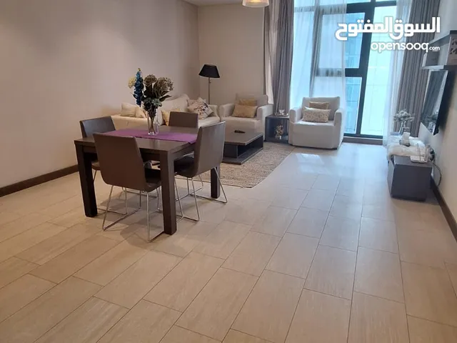 للإيجار شقه راقيه في ضاحيه السيف مقابل الستي سنتر بسعر شامل كهرباء والماء والبلدية لمت 20