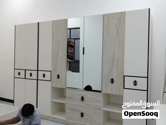 شد غرف تركي او العمل في معمل نجاره عالقطعة وليس بيومية او شهرية الخبرة 20 عام خبره باجهزة التبريد