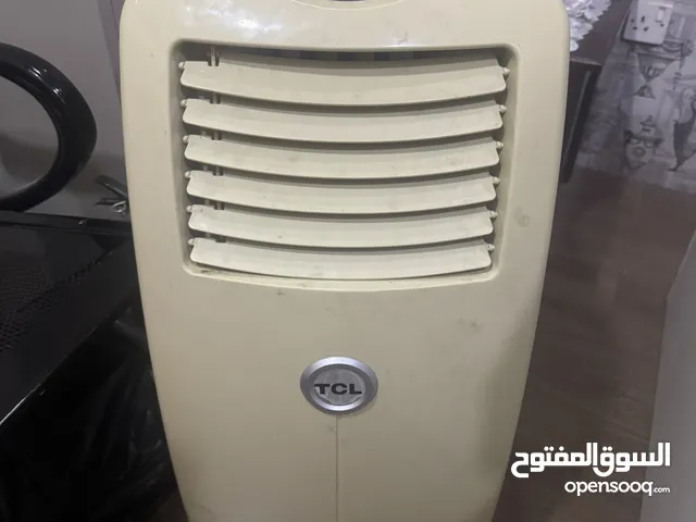 Potable AC 1 ton sale in good condition