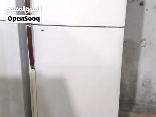 نبيع ثلاجه ال جي 26 قدم حجم كبير بحاله ممتازه مع التوصيل والتشغيل والكفاله تبريد وتجميد قوي